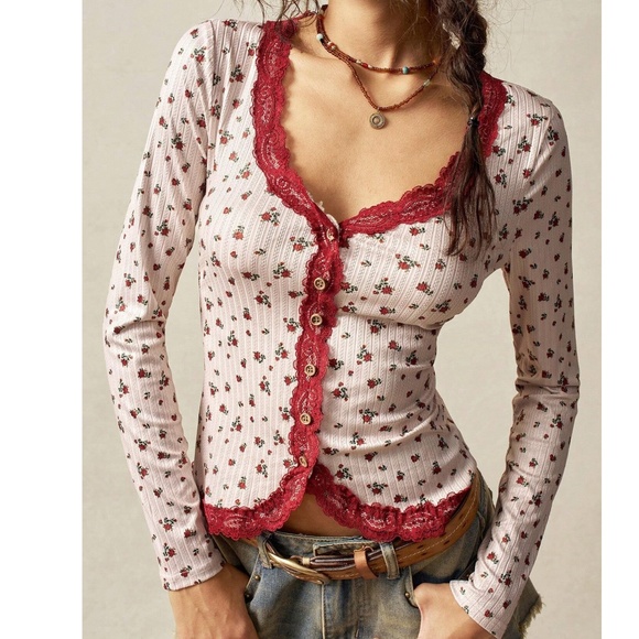 Boho Floral Print Lace Trim Ribbed Button Down Fitted Top - Picture 1 of 5